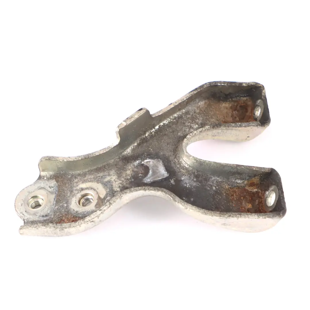 Mercedes W906 Diesel OM651 Staffa scambiatore di calore valvola EGR - SKU A6510900727 - Numero di parte A6510900727