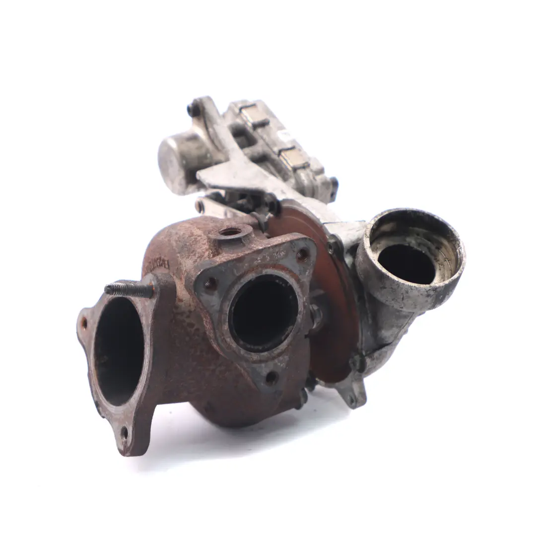 Turbocharger Mercedes W176 Diesel Engine OM651.901 Turbocharger to with Part number A6510900786 Turbocharger Mercedes W176 Diesel Engine OM651.901 Turbocharger - SKU A6510900786 - Part number A6510900786