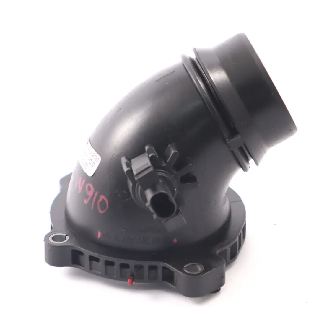 OM651 Flange Air Intake Manifold Air Charge Pipe to Mercedes W910 with Part number A6510900900 Mercedes W910 OM651 Flange Air Intake Manifold Air Charge Pipe - SKU A6510900900 - Part number A6510900900