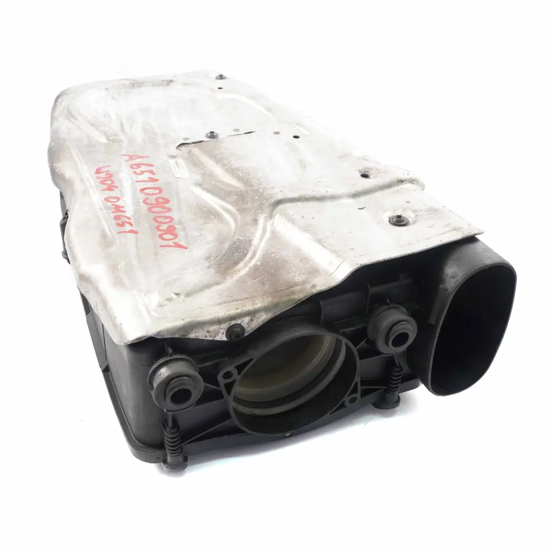 Filter Box Mercedes W204 W212 OM651 Diesel Air Silencer Housing to Air with Part number A6510900901 Air Filter Box Mercedes W204 W212 OM651 Diesel Air Silencer Housing - SKU A6510900901 - Part number A6510900901