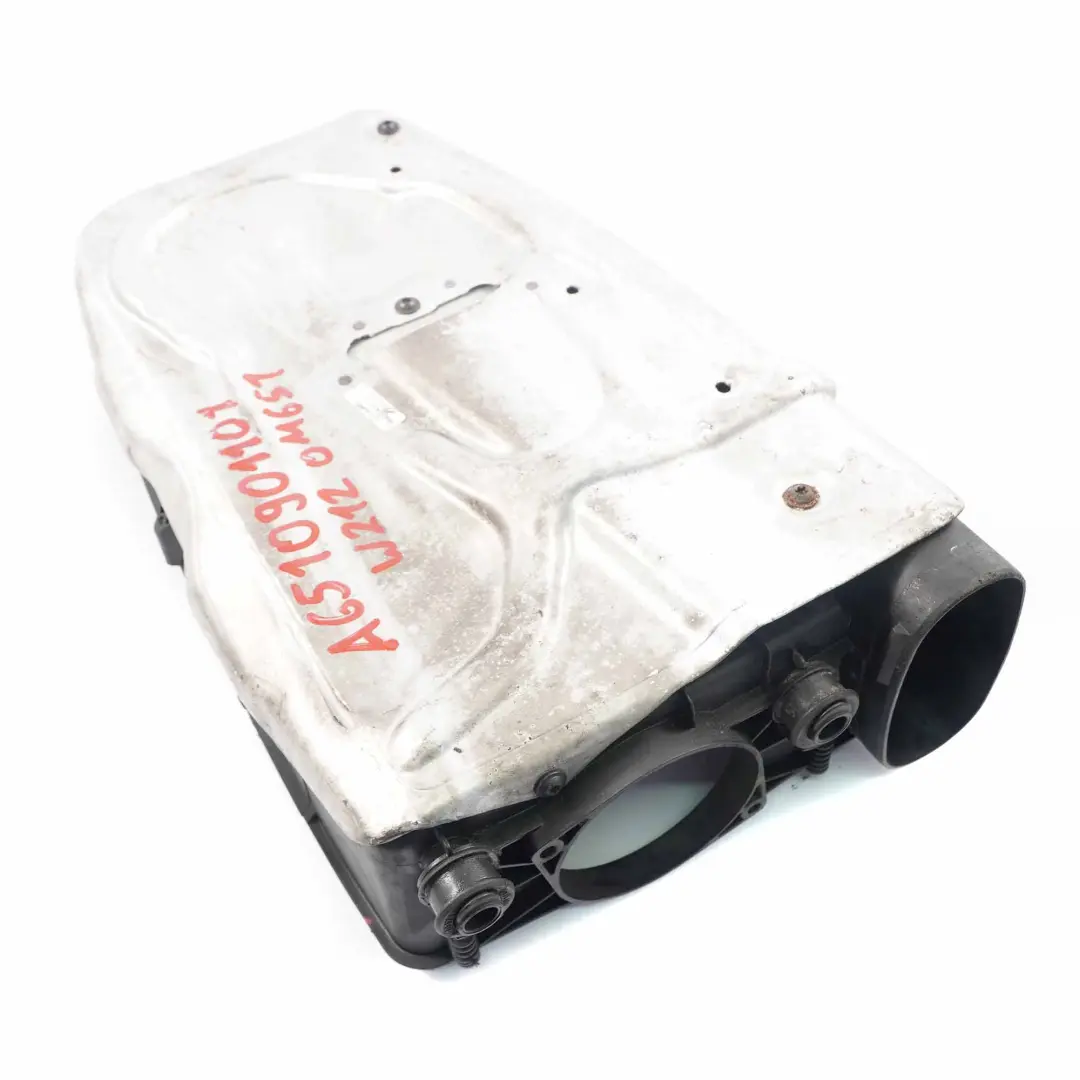 Filtro aria box Mercedes W204 OM651 Diesel silenziatore custodia per con numero di parte A6510901101 Filtro aria box Mercedes W204 OM651 Diesel silenziatore custodia - SKU A6510901101 - Numero di parte A6510901101