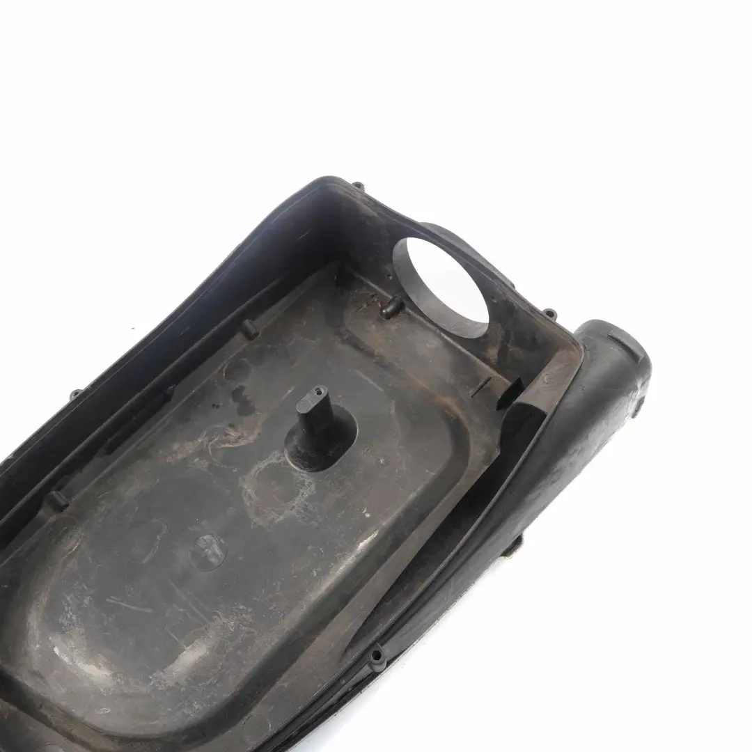 Mercedes W204 W212 OM651 Obudowa Filtra Powietrza - SKU A6510901101 - Numer Części A6510901101
