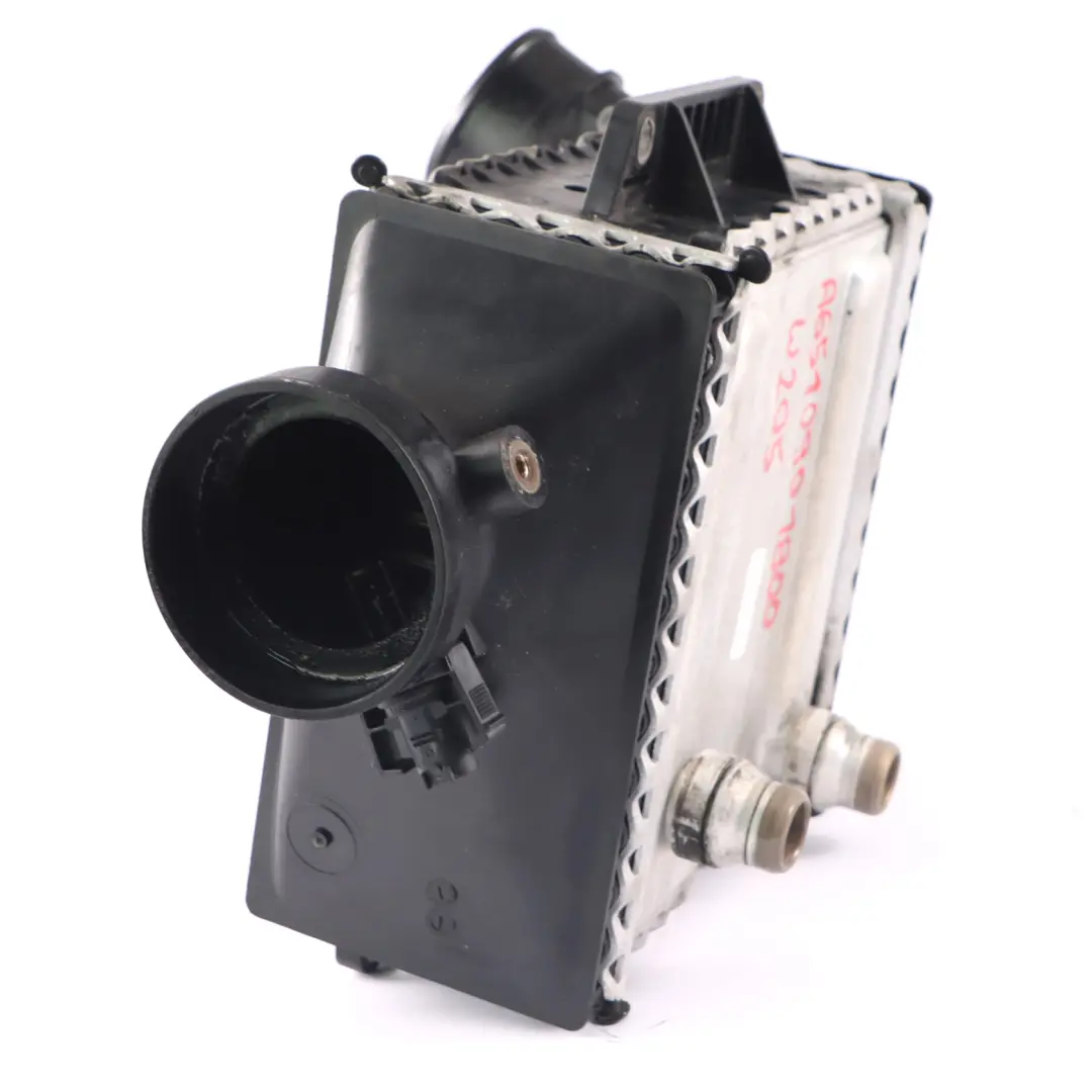 OM651 Refroidisseur d'air de charge pour Intercooler Mercedes W205 Diesel à propos du numéro de pièce A6510900314 Intercooler Mercedes W205 Diesel OM651 Refroidisseur d'air de charge - SKU A6510901800 - Numéro de pièce A6510900314