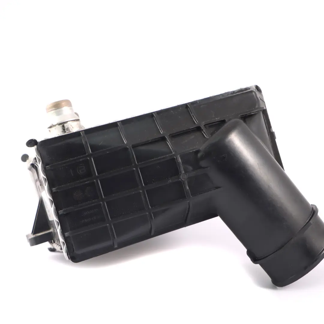 OM651 Refroidisseur d'air de charge pour Intercooler Mercedes W205 Diesel à propos du numéro de pièce A6510900314 Intercooler Mercedes W205 Diesel OM651 Refroidisseur d'air de charge - SKU A6510901800 - Numéro de pièce A6510900314