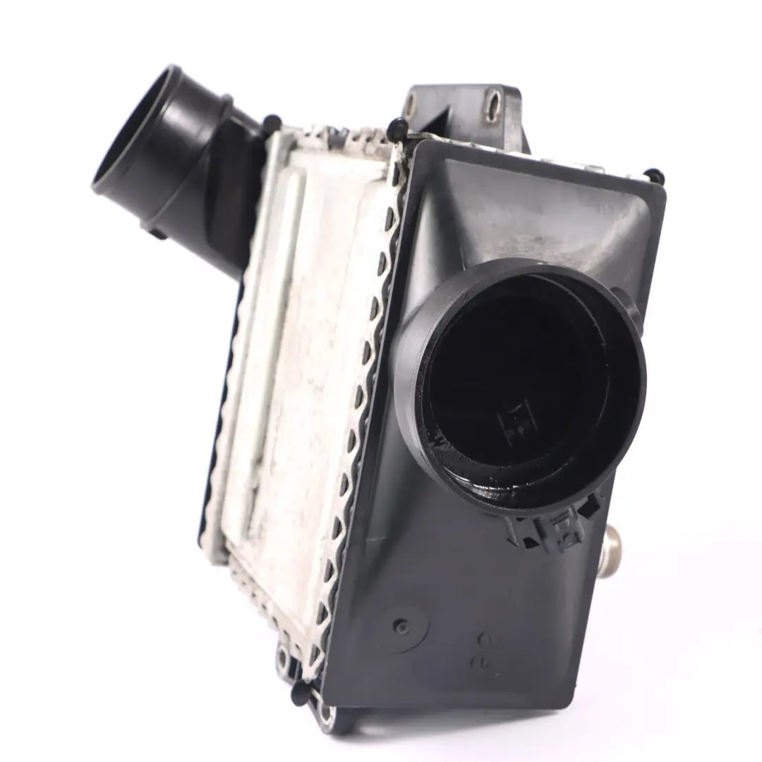 OM651 Refroidisseur d'air de charge pour Intercooler Mercedes W205 Diesel à propos du numéro de pièce A6510900314 Intercooler Mercedes W205 Diesel OM651 Refroidisseur d'air de charge - SKU A6510901800 - Numéro de pièce A6510900314
