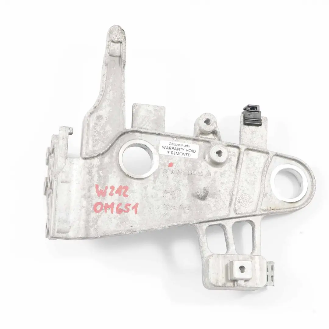  Alloggiamento filtro Mercedes W212 OM651 Supporto montaggio - SKU A6510902241 - Numero di parte A6510902241