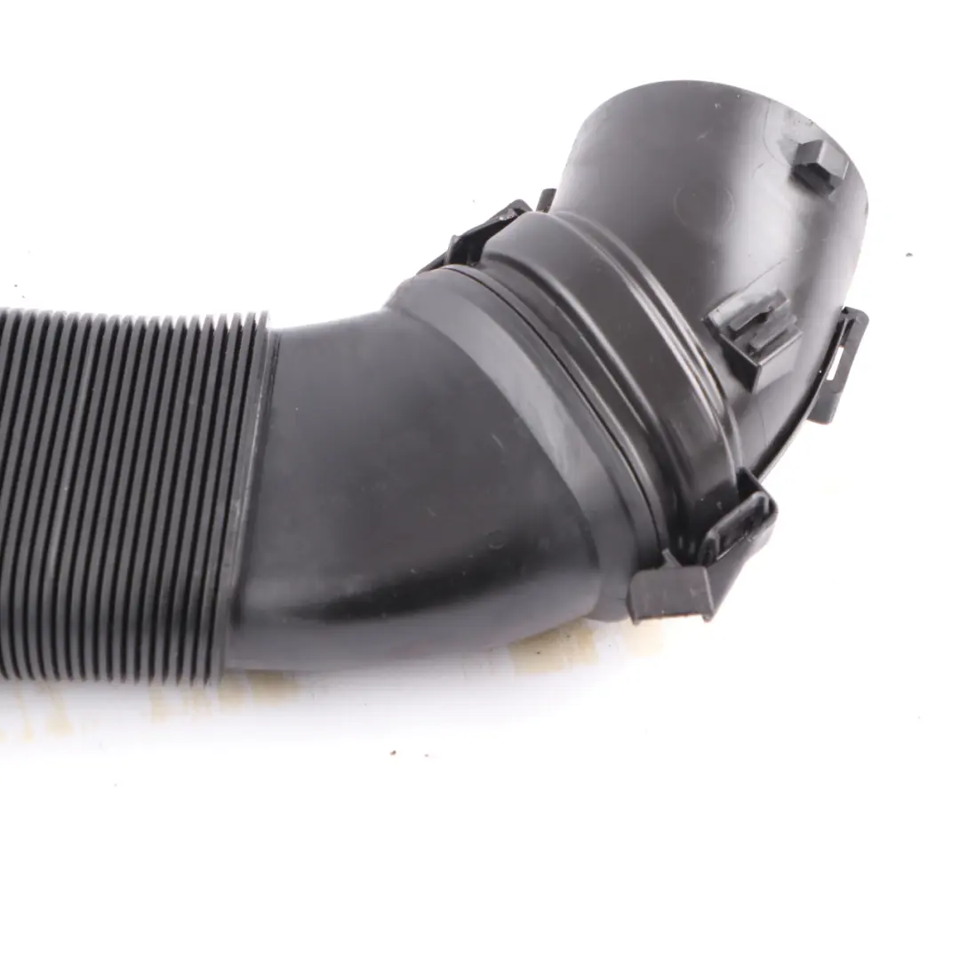  Conduit d'air Mercedes W205 Entrée tuyau d'admission dans boîtier filtre air - SKU A6510903242 - Numéro de pièce A6510903242