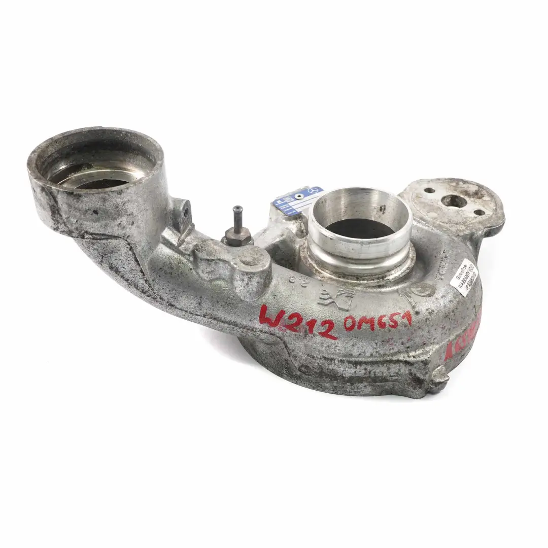OM651 Diesel Gehäuse Gehäusedeckel Turbolader Teil Turbo für Mercedes W204 W212 mit Teilenummer A6510904580 Mercedes W204 W212 OM651 Diesel Gehäuse Gehäusedeckel Turbolader Teil Turbo - SKU A6510904580 - Teilenummer A6510904580