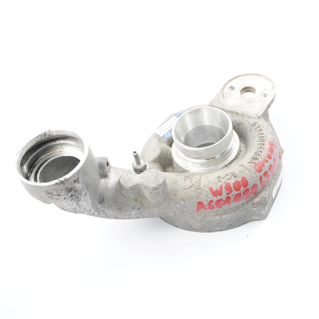 Cargador Turbo Mercedes Sprinter W906 OM651.955 Carcasa Manguera para con número de pieza A6510906380 Cargador Turbo Mercedes Sprinter W906 OM651.955 Carcasa Manguera - SKU A6510906380-2 - Número de pieza A6510906380
