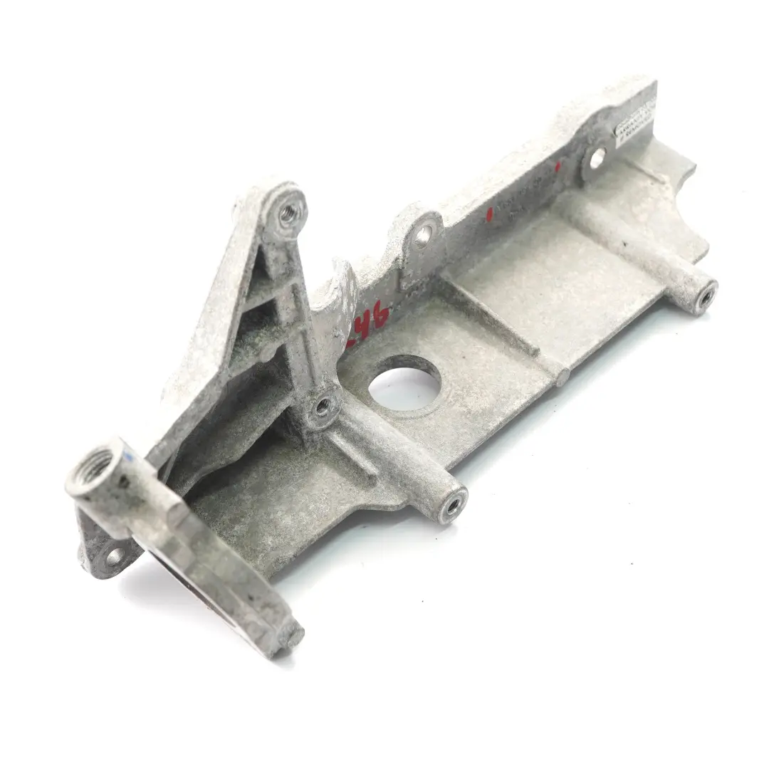 Bracket Mercedes W246 Diesel OM651 Exhaust Valve EGR Support to EGR with Part number A6510943027 EGR Bracket Mercedes W246 Diesel OM651 Exhaust Valve EGR Support - SKU A6510943027 - Part number A6510943027