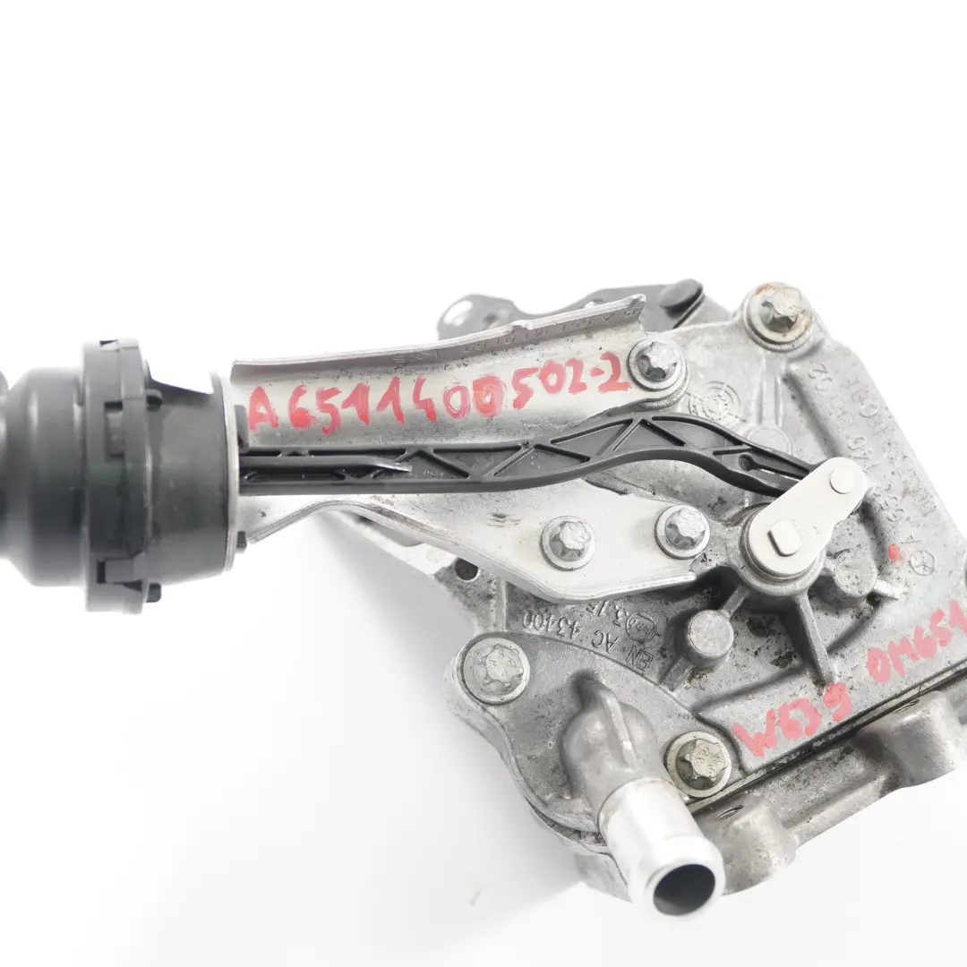 Valvola Mercedes Vito Sprinter W639 W906 Tubo raffreddamento scarico per con numero di parte A6511400502 Valvola Mercedes Vito Sprinter W639 W906 Tubo raffreddamento scarico - SKU A6511400502-2 - Numero di parte A6511400502