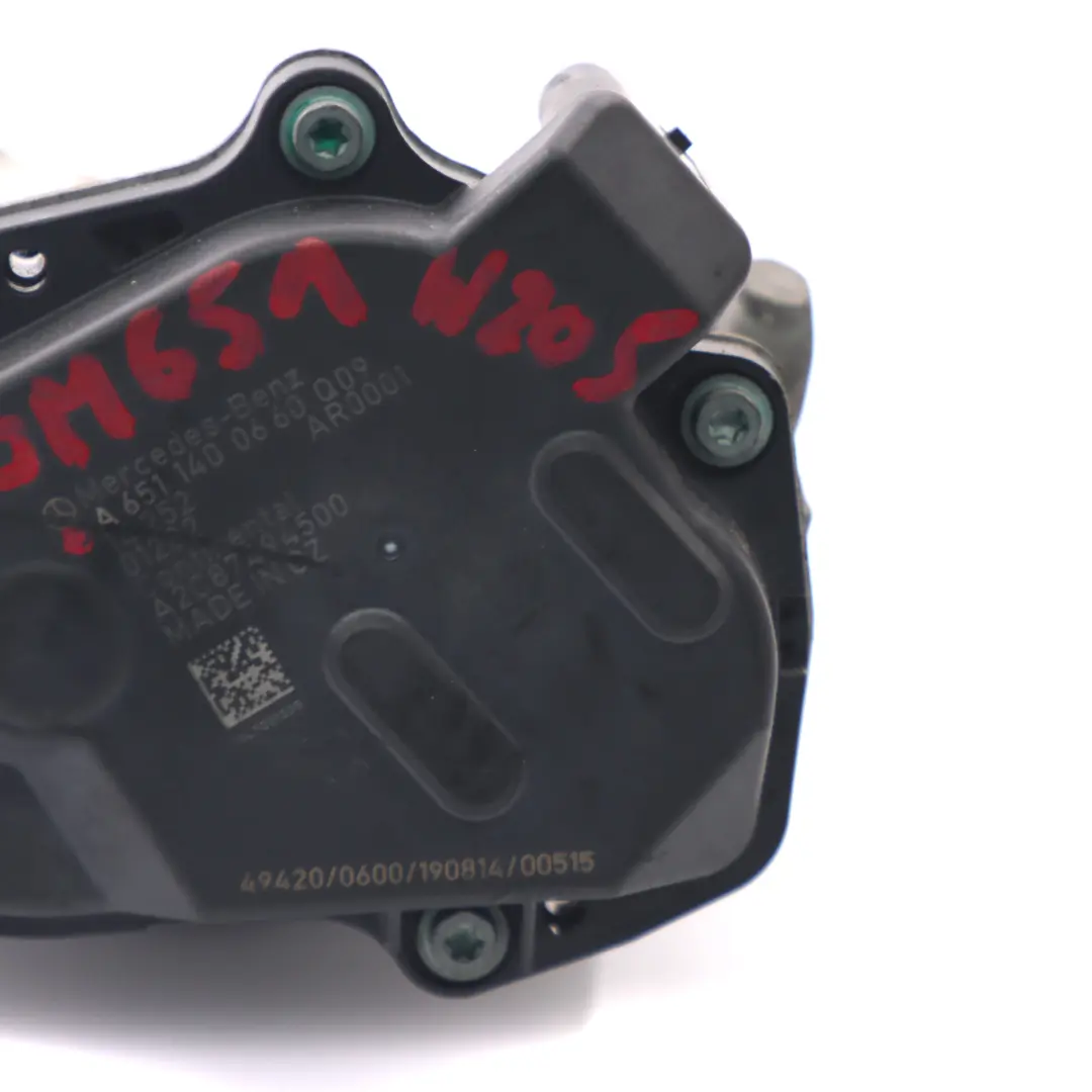 Valve Mercedes W906 W205 Diesel OM651 EGR By Pass to EGR with Part number A6511400660 EGR Valve Mercedes W906 W205 Diesel OM651 EGR By Pass - SKU A6511400660 - Part number A6511400660