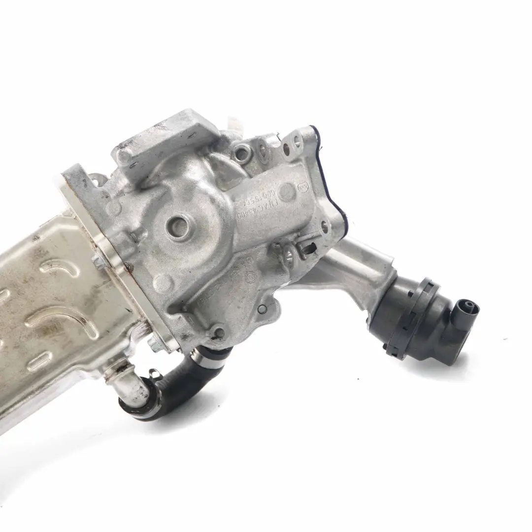 Echangeur de chaleur OM651 Diesel A6511400275 pour Mercedes W639 W906 à propos du numéro de pièce A6511400675 Mercedes W639 W906 Echangeur de chaleur OM651 Diesel A6511400275 - SKU A6511400675-1 - Numéro de pièce A6511400675