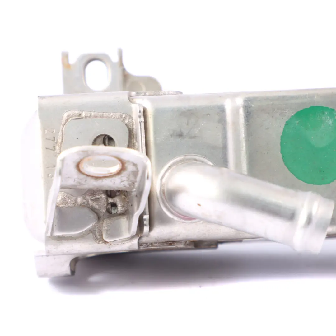 AGR Abgaskühler Mercedes W639 W906 Diesel OM651 Bypassventil A6511400275 für mit Teilenummer A6511400675 AGR Abgaskühler Mercedes W639 W906 Diesel OM651 Bypassventil A6511400275 - SKU A6511400675-2 - Teilenummer A6511400675