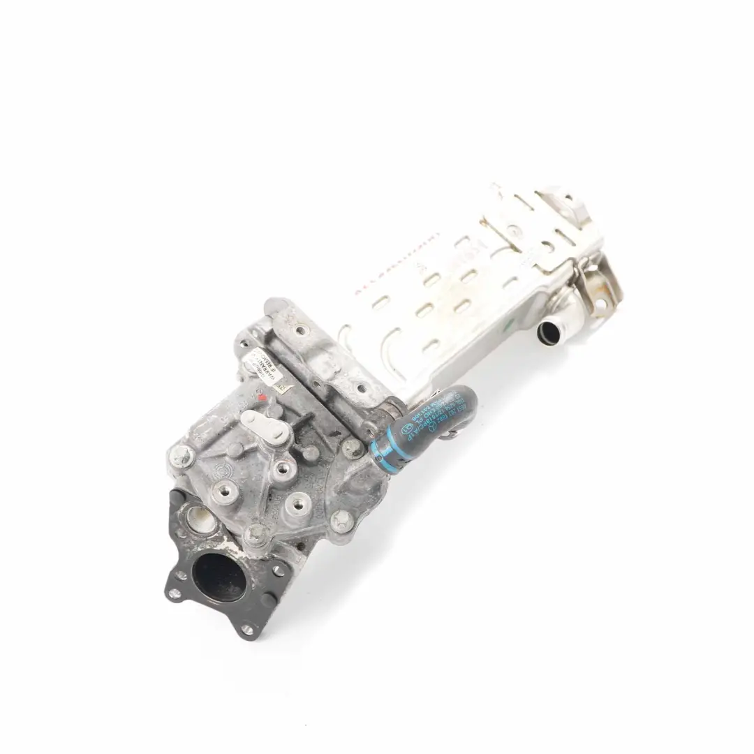 OM651 AGR Abgaskühler Kühler für Mercedes W204 W212 mit Teilenummer A6511400700 Mercedes W204 W212 OM651 AGR Abgaskühler Kühler - SKU A6511400700 - Teilenummer A6511400700
