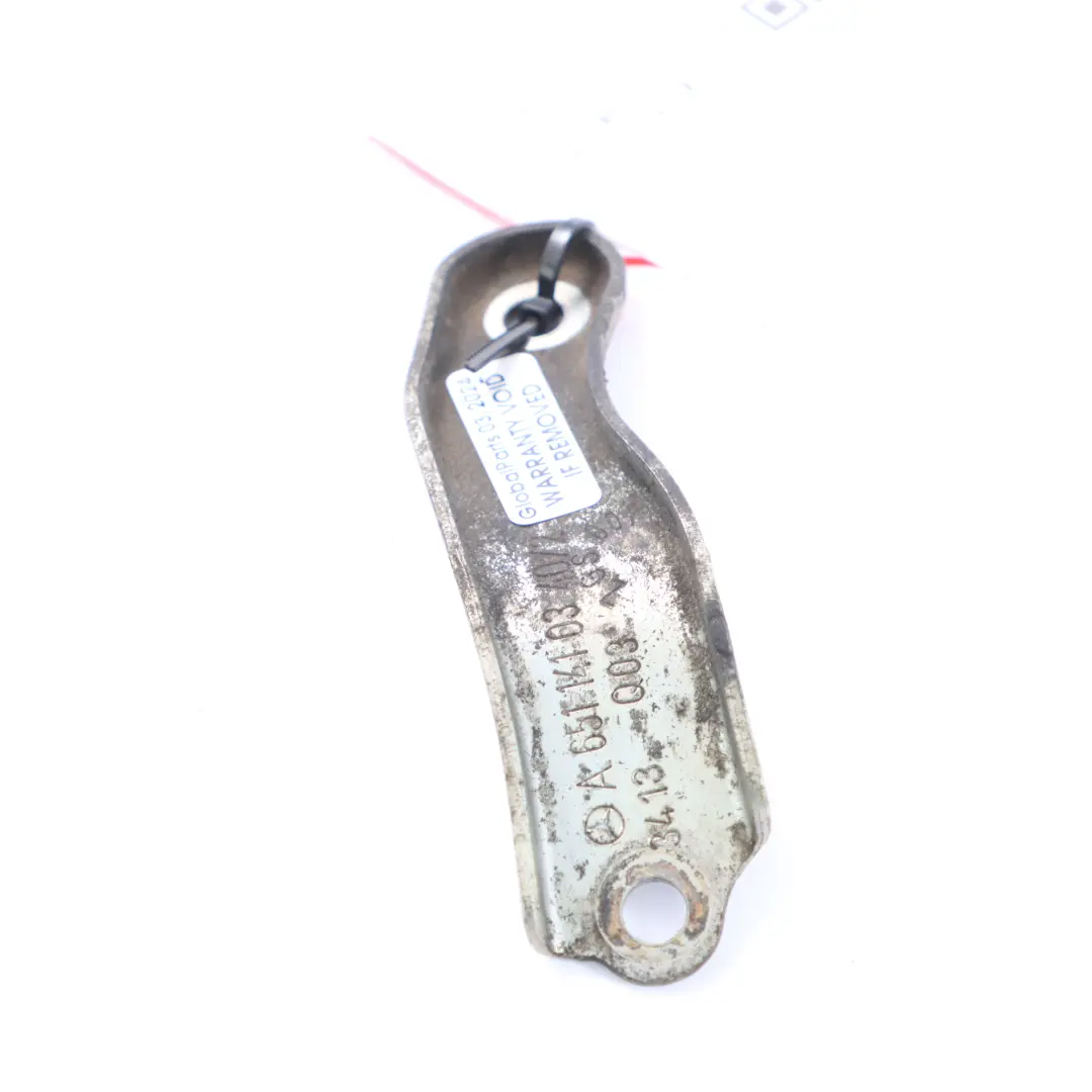  Soporte de la EGR MERCEDES W204 W906 Diesel OM651 Soporte de la tubo - SKU A6511410340 - Número de pieza A6511410340