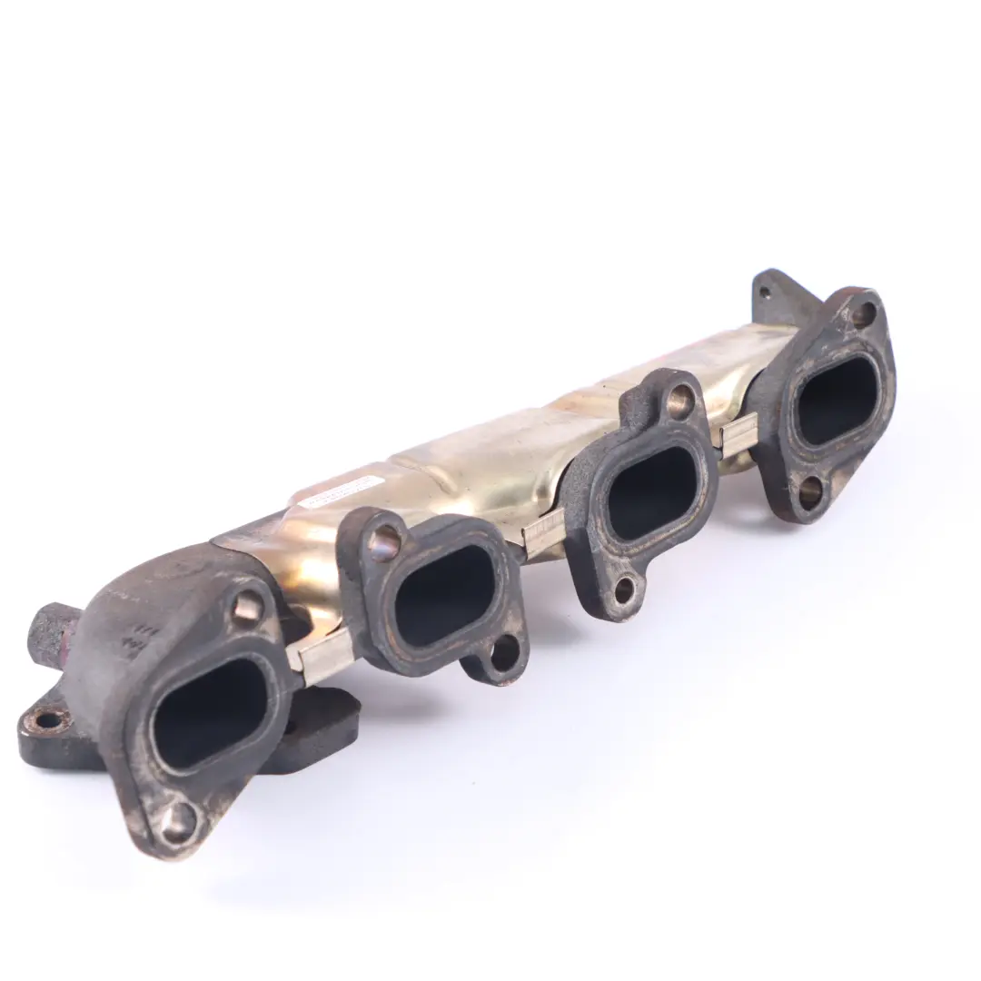 OM651 Kolektor Wydechowy Z Osłoną do Mercedes W212 o numerze A6511420001 Mercedes W212 OM651 Kolektor Wydechowy Z Osłoną - SKU A6511420001 - Numer Części A6511420001