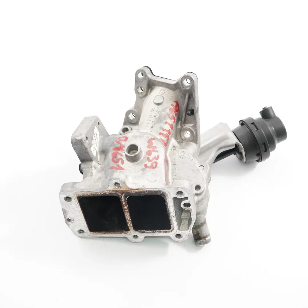 OM651 Abgasrückführung AGR Ventil Teil für Mercedes W639 mit Teilenummer A6511420067 Mercedes W639 OM651 Abgasrückführung AGR Ventil Teil - SKU A6511420067-2 - Teilenummer A6511420067