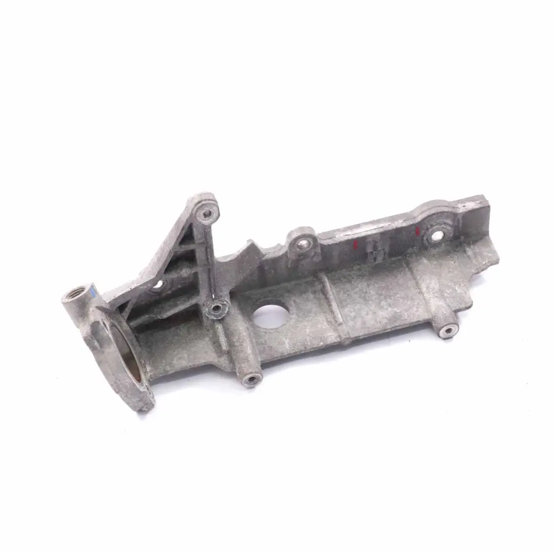  Staffa valvola EGR Mercedes W176 OM651 Supporto montaggio radiatore - SKU A6511420200 - Numero di parte A6511420200