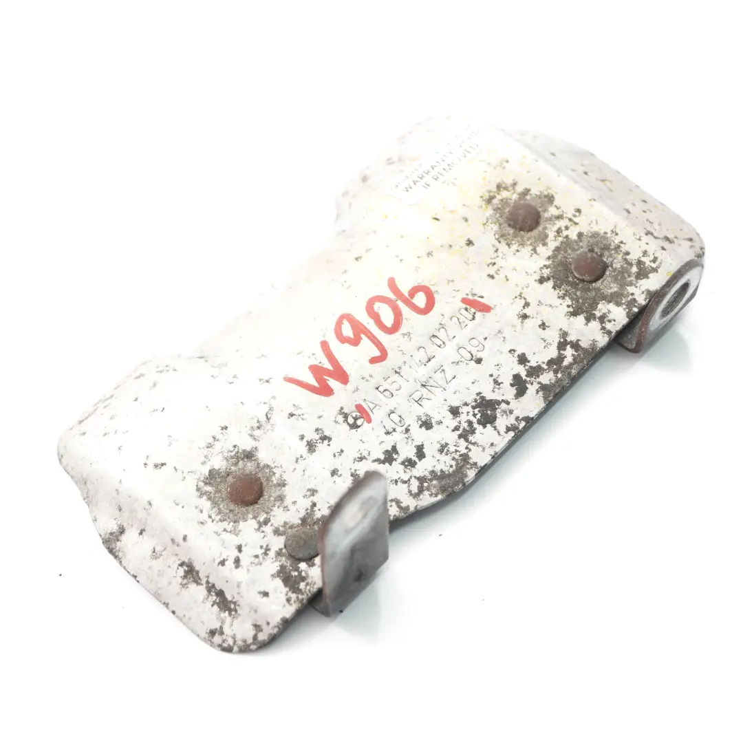 Mercedes Sprinter W906 OM651 Hitzeschild Abdeckplatte Abgaskrümmer - SKU A6511420220 - Teilenummer A6511420220