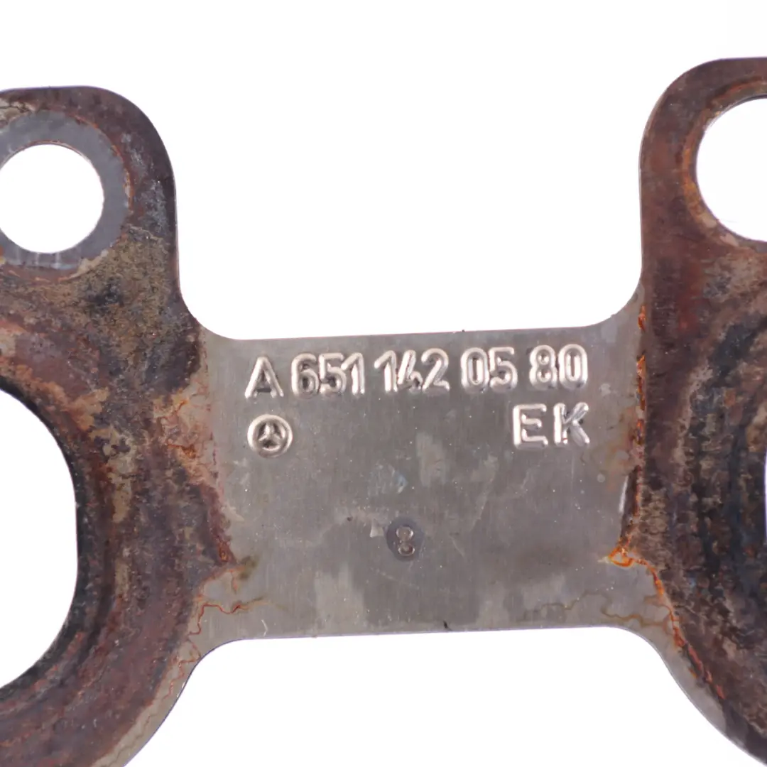 Mercedes-Benz W204 Guarnizione del collettore di scarico per con numero di parte A6511420580 Mercedes-Benz W204 Guarnizione del collettore di scarico - SKU A6511420580 - Numero di parte A6511420580