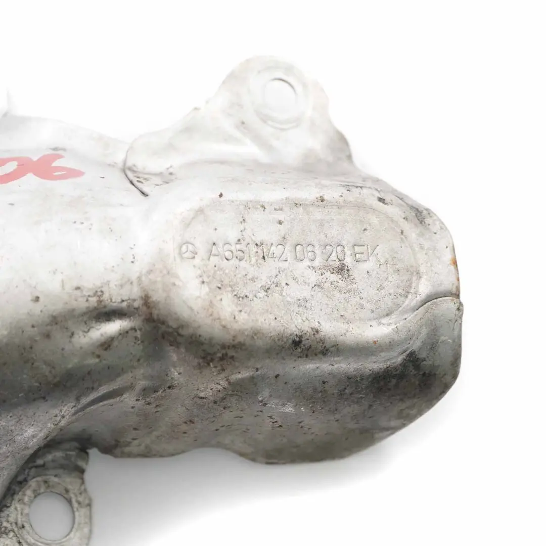 AGR Rohr Halterung Wärmeschutzblech Abdeckung für Mercedes W906 mit Teilenummer A6511420620 Mercedes W906 AGR Rohr Halterung Wärmeschutzblech Abdeckung - SKU A6511420620 - Teilenummer A6511420620