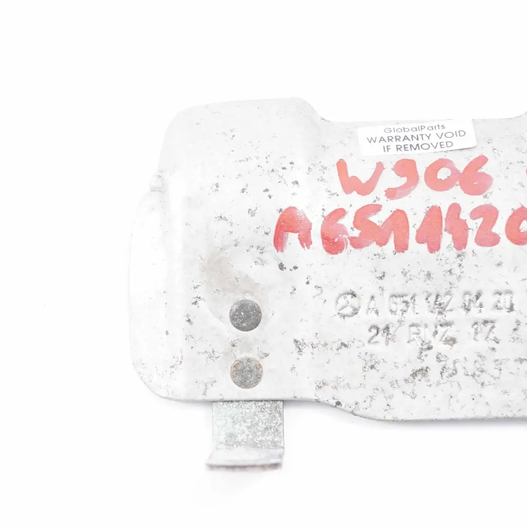 Mercedes W639 W906 OM651 Plaque protection thermique collecteur A6511420420 - SKU A6511420700 - Numéro de pièce A6511420700