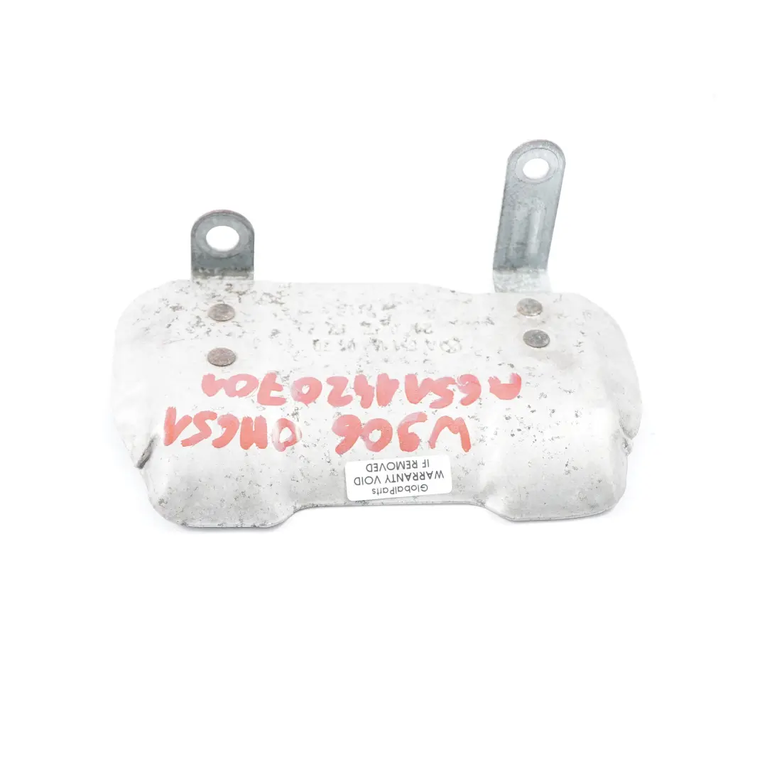 OM651 Hitzeschild Abdeckplatte Abgaskrümmer A6511420420 für Mercedes W639 W906 mit Teilenummer A6511420700 Mercedes W639 W906 OM651 Hitzeschild Abdeckplatte Abgaskrümmer A6511420420 - SKU A6511420700 - Teilenummer A6511420700