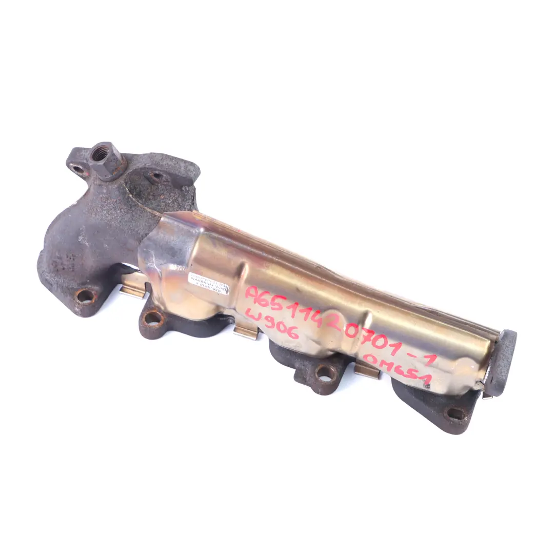 OM651 Collecteur d'échappement pour moteur avec écran thermique pour Mercedes W906 à propos du numéro de pièce A6511420701 Mercedes W906 OM651 Collecteur d'échappement pour moteur avec écran thermique - SKU A6511420701-1 - Numéro de pièce A6511420701
