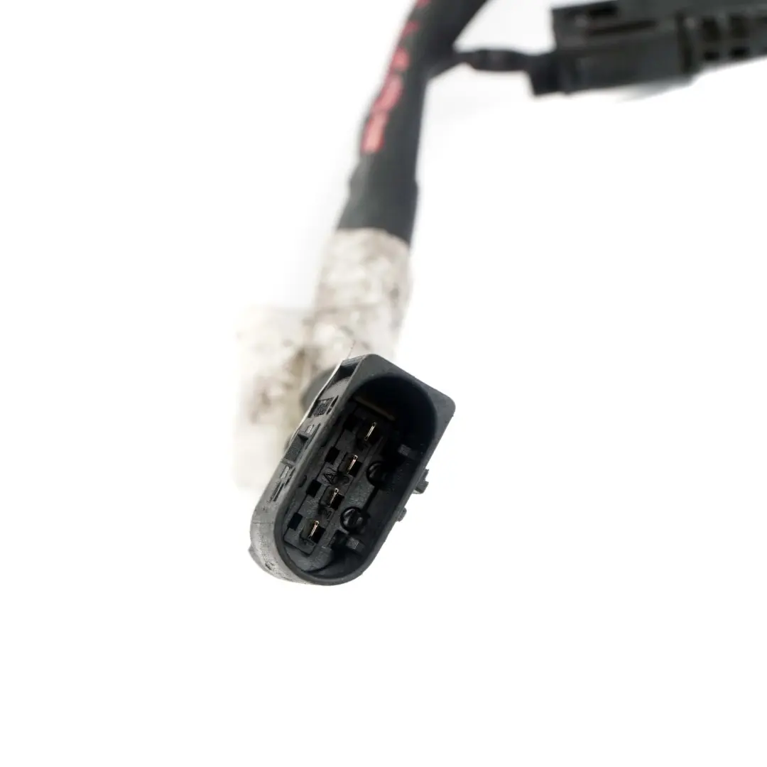 Relé Cableado Bujías Incandescencia OM651 Diesel para Mercedes W204 W212 W906 con número de pieza A6511501333 Mercedes W204 W212 W906 Relé Cableado Bujías Incandescencia OM651 Diesel - SKU A6511501333 - Número de pieza A6511501333