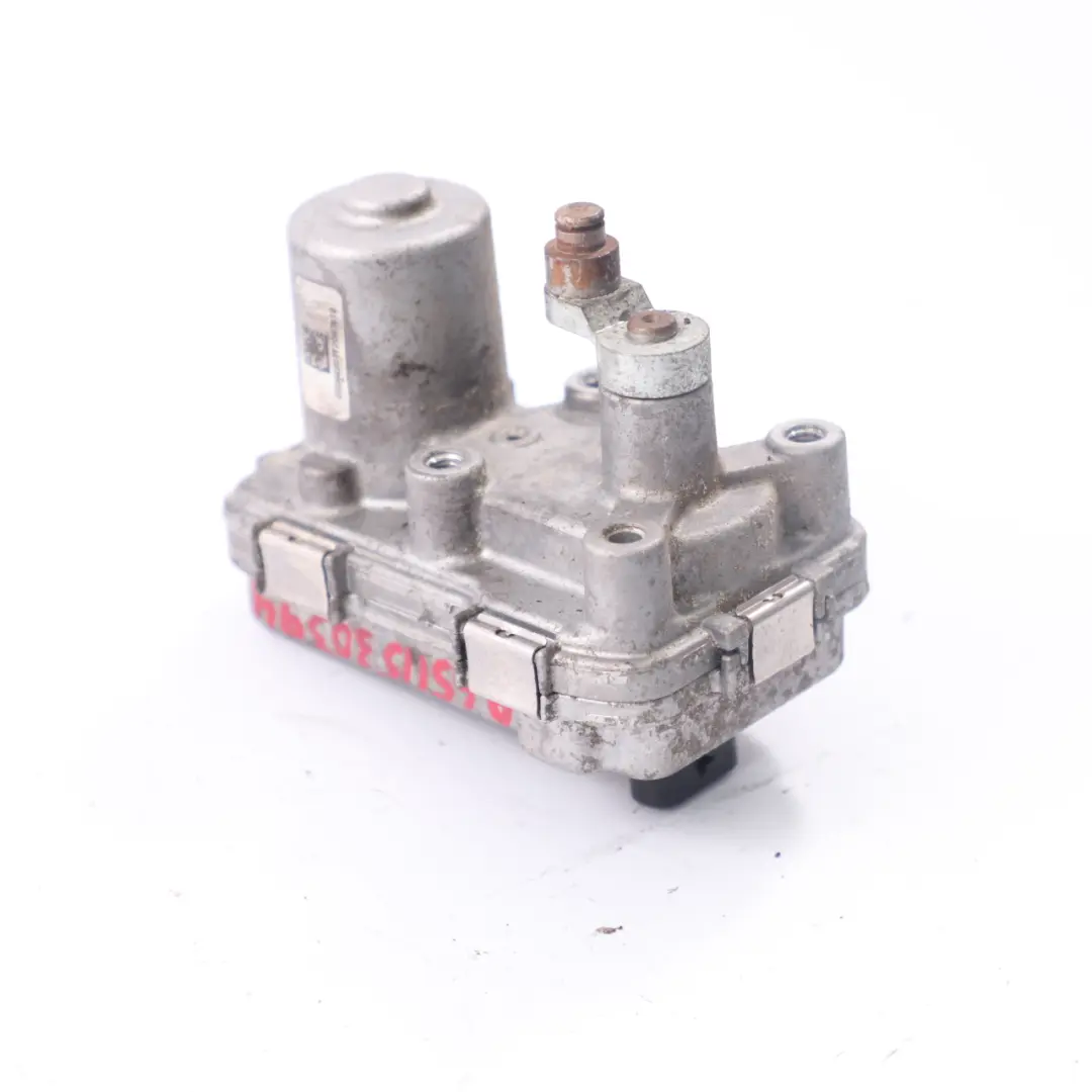 Mercedes W176 OM651.930 Turbo Actuator Diesel Control Module Unit - SKU A6511530394 - Part number A6511530394