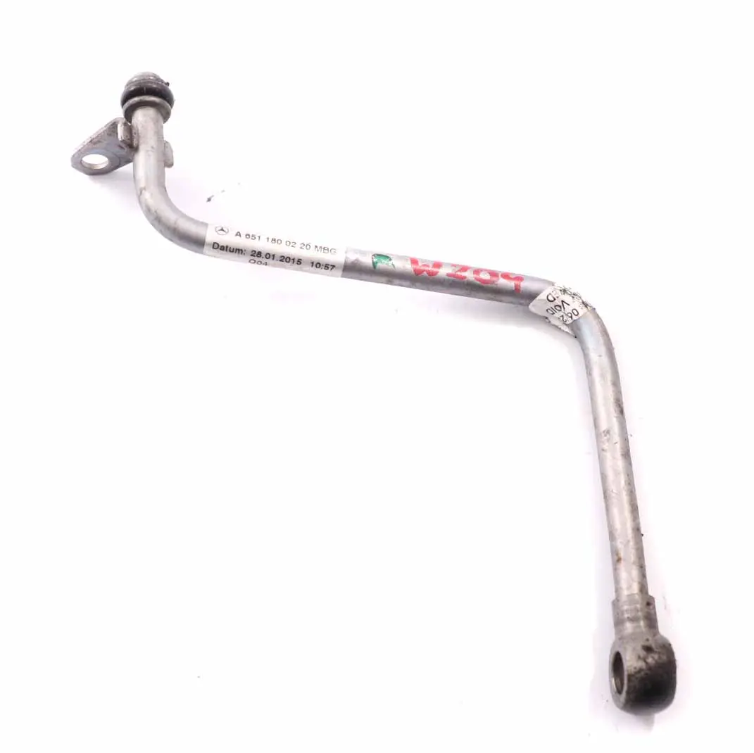 OM651 Przewód Wąż Oleju Turbo do Mercedes W204 W212 o numerze A6511800220 Mercedes W204 W212 OM651 Przewód Wąż Oleju Turbo - SKU A6511800220 - Numer Części A6511800220