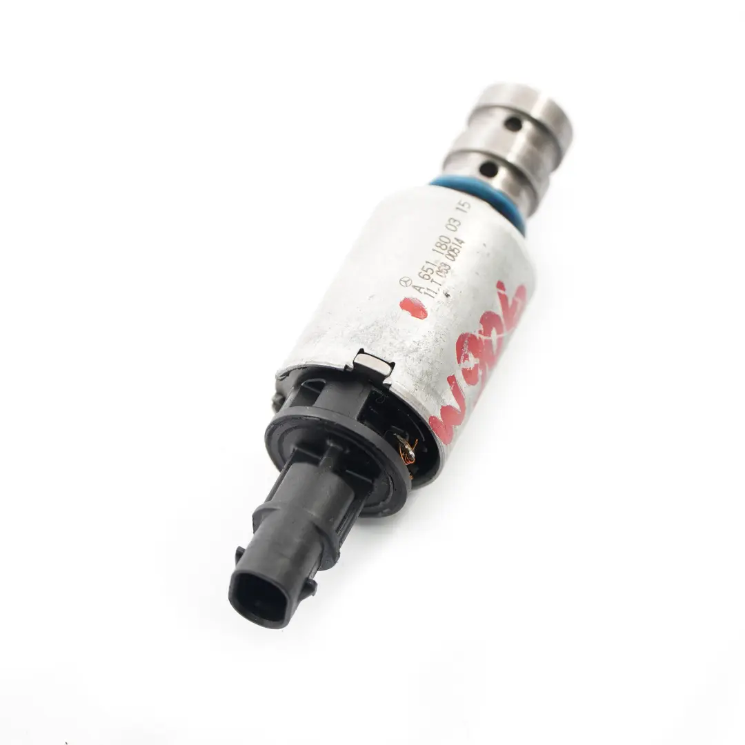 OM651 Hydraulic Directional Oil Control Valve to Mercedes W204 W906 with Part number A6511800315 Mercedes W204 W906 OM651 Hydraulic Directional Oil Control Valve - SKU A6511800315 - Part number A6511800315