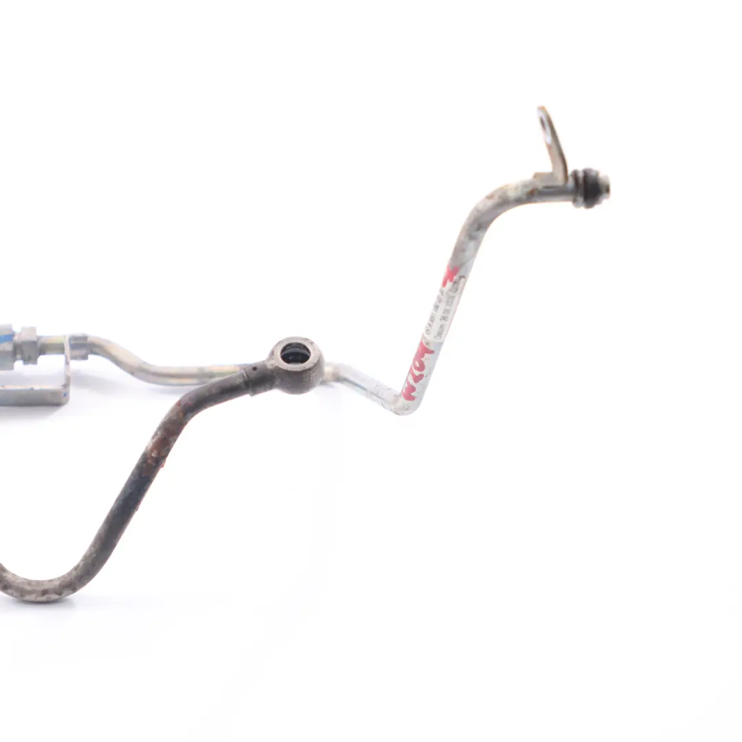 Tubo Alimentazione Olio Mercedes W204 W212 OM651 Turbocompressore per con numero di parte A6511800320 Tubo Alimentazione Olio Mercedes W204 W212 OM651 Turbocompressore - SKU A6511800320 - Numero di parte A6511800320