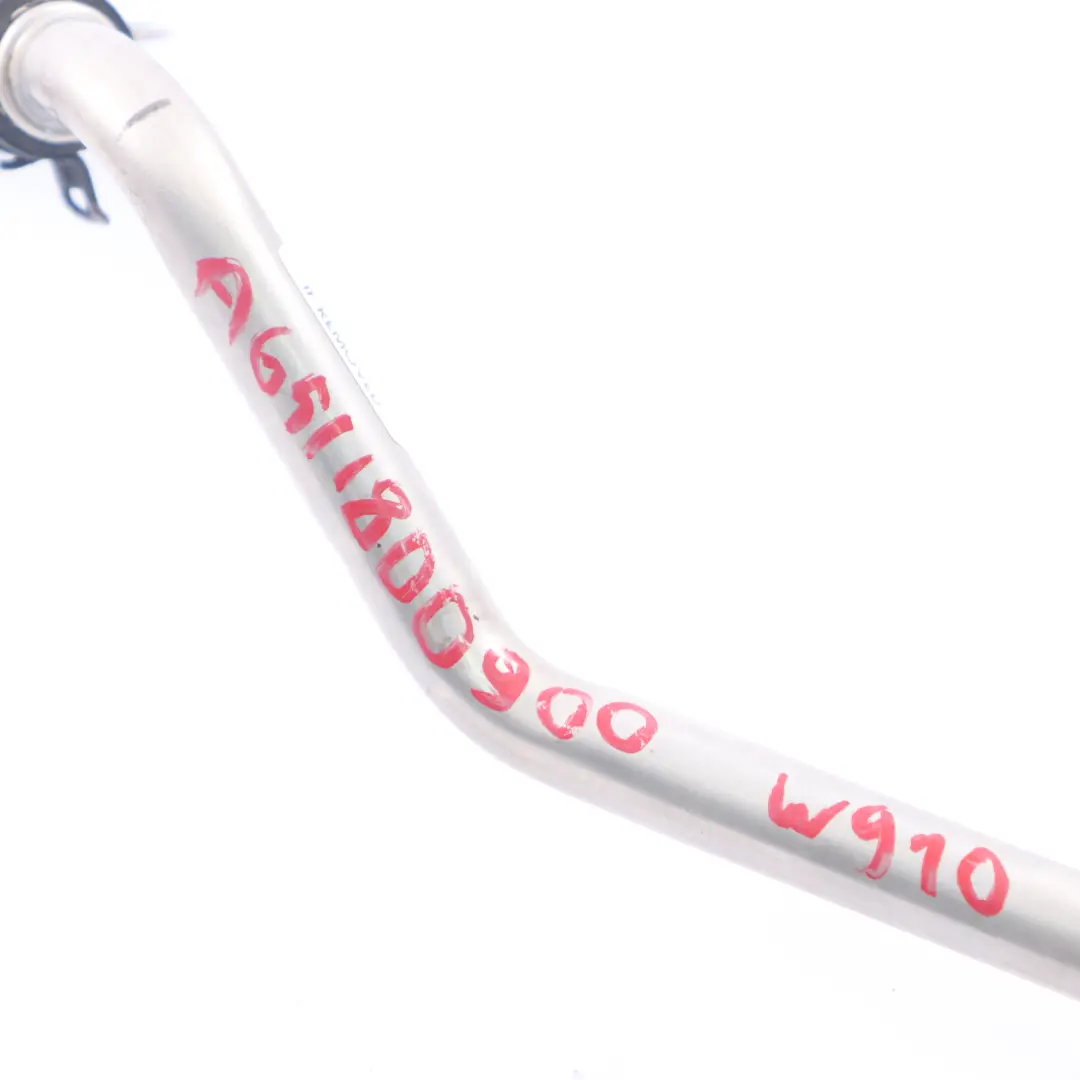 Tuyau d'huile Mercedes W910 OM651 Tuyau retour turbocompresseur  - SKU A6511800900 - Numéro de pièce A6511800900