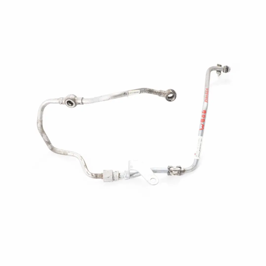 OM651 Tubo aceite turbocompresor Manguera para Mercedes W906 con número de pieza A6511801220 Mercedes W906 OM651 Tubo aceite turbocompresor Manguera - SKU A6511801220 - Número de pieza A6511801220
