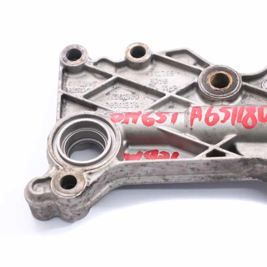 Dispositivo raffreddamento Mercedes W906 Filtro olio Diesel OM651 per con numero di parte A6511801310 Dispositivo raffreddamento Mercedes W906 Filtro olio Diesel OM651 - SKU A6511801310-1 - Numero di parte A6511801310