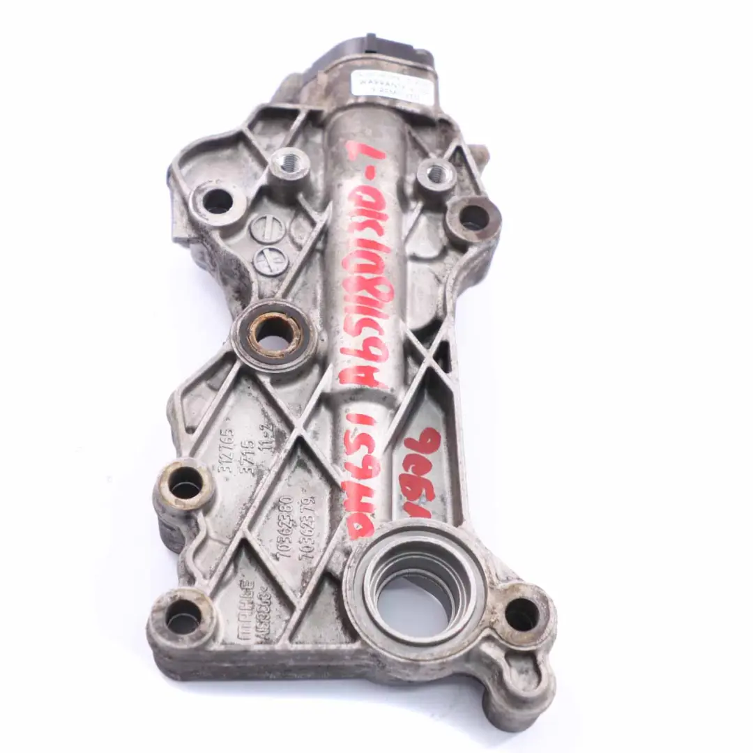 Boîtier de refroidissement Mercedes W906 Filtre à huile diesel OM651 pour à propos du numéro de pièce A6511801310 Boîtier de refroidissement Mercedes W906 Filtre à huile diesel OM651 - SKU A6511801310-1 - Numéro de pièce A6511801310