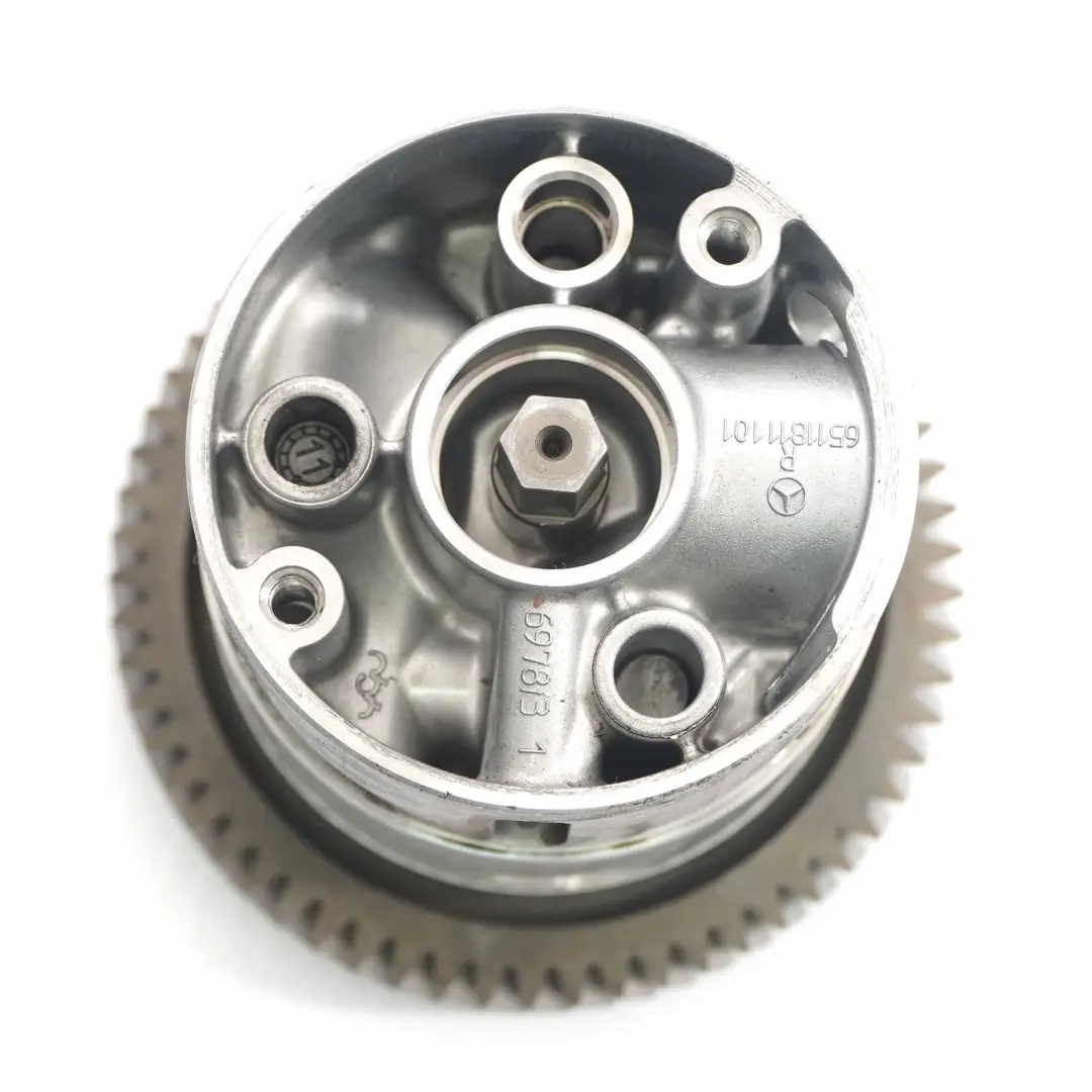 Bomba aceite motor OM651 Unidad lubricación motor para Mercedes W639 W906 con número de pieza A6511801400 Mercedes W639 W906 Bomba aceite motor OM651 Unidad lubricación motor - SKU A6511801400 - Número de pieza A6511801400