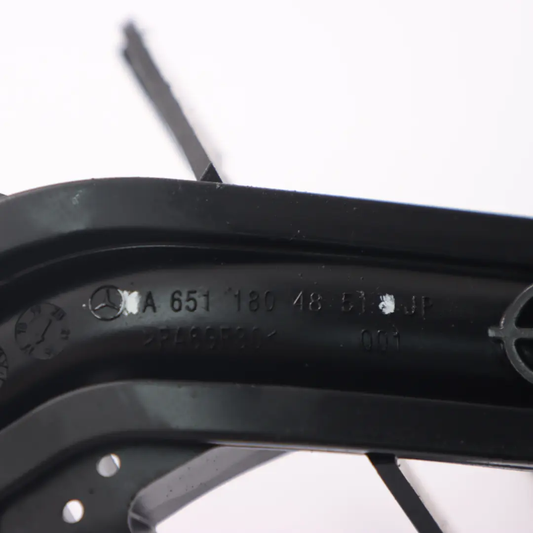 OM651 Smok Oleju do Mercedes W906 o numerze A6511804851 Mercedes W906 OM651 Smok Oleju - SKU A6511804851 - Numer Części A6511804851