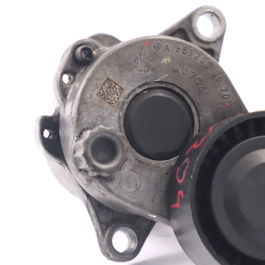 OM651 Diesel Poulie de tension ceinture pour Mercedes W204 A207 C204 C218 à propos du numéro de pièce A6512000070 Mercedes W204 A207 C204 C218 OM651 Diesel Poulie de tension ceinture - SKU A6512000070 - Numéro de pièce A6512000070