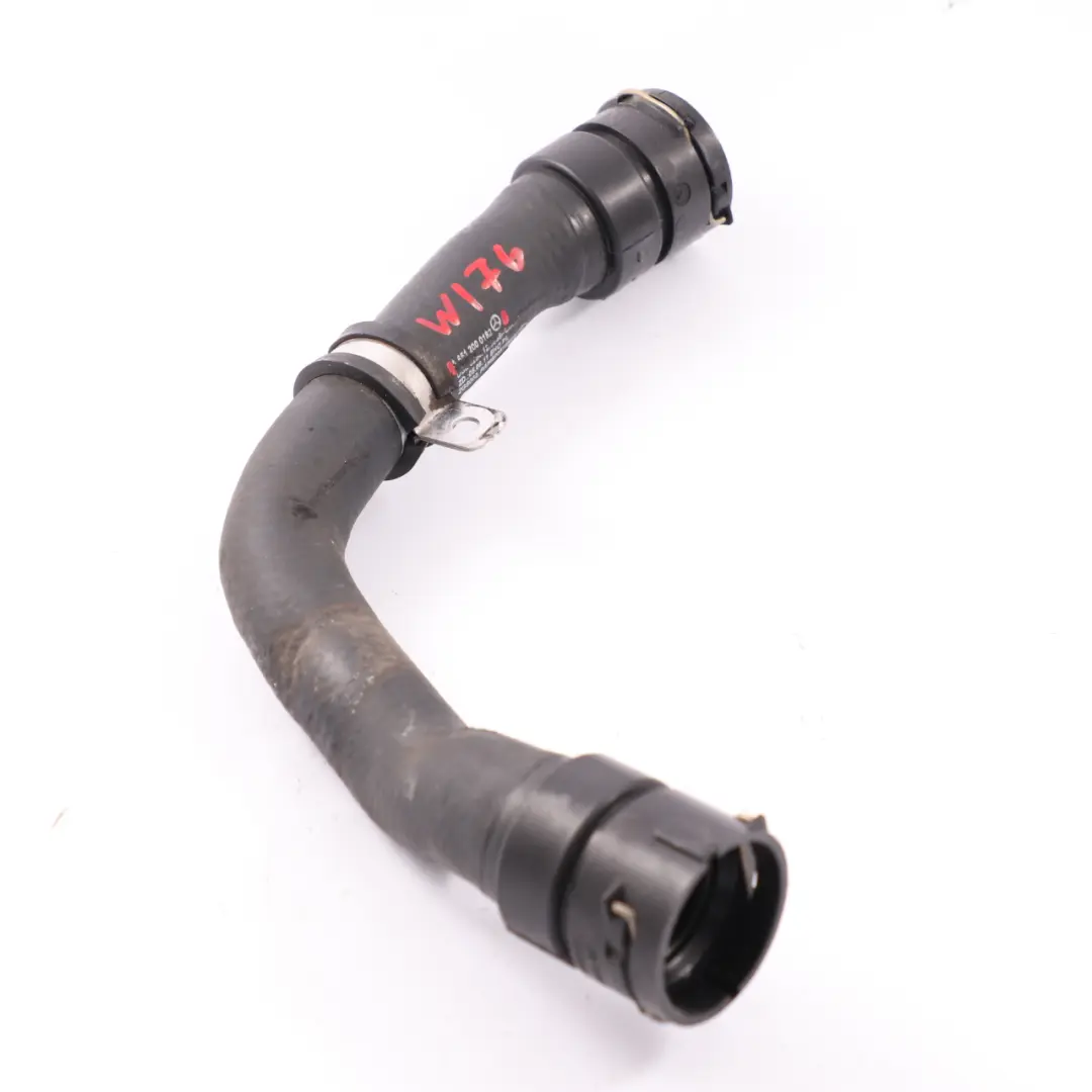 Wasserschlauch Mercedes W176 Diesel OM651 Kühlung Kühlmittelrohr für mit Teilenummer A6512000182 Wasserschlauch Mercedes W176 Diesel OM651 Kühlung Kühlmittelrohr - SKU A6512000182 - Teilenummer A6512000182