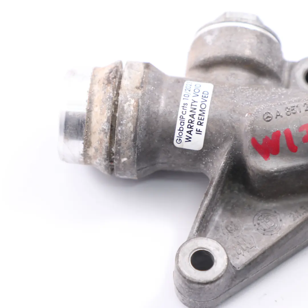 Mercedes C117 W176 W246 OM651 Manguera Conector Motor Refrigerante - SKU A6512000556 - Número de pieza A6512000556