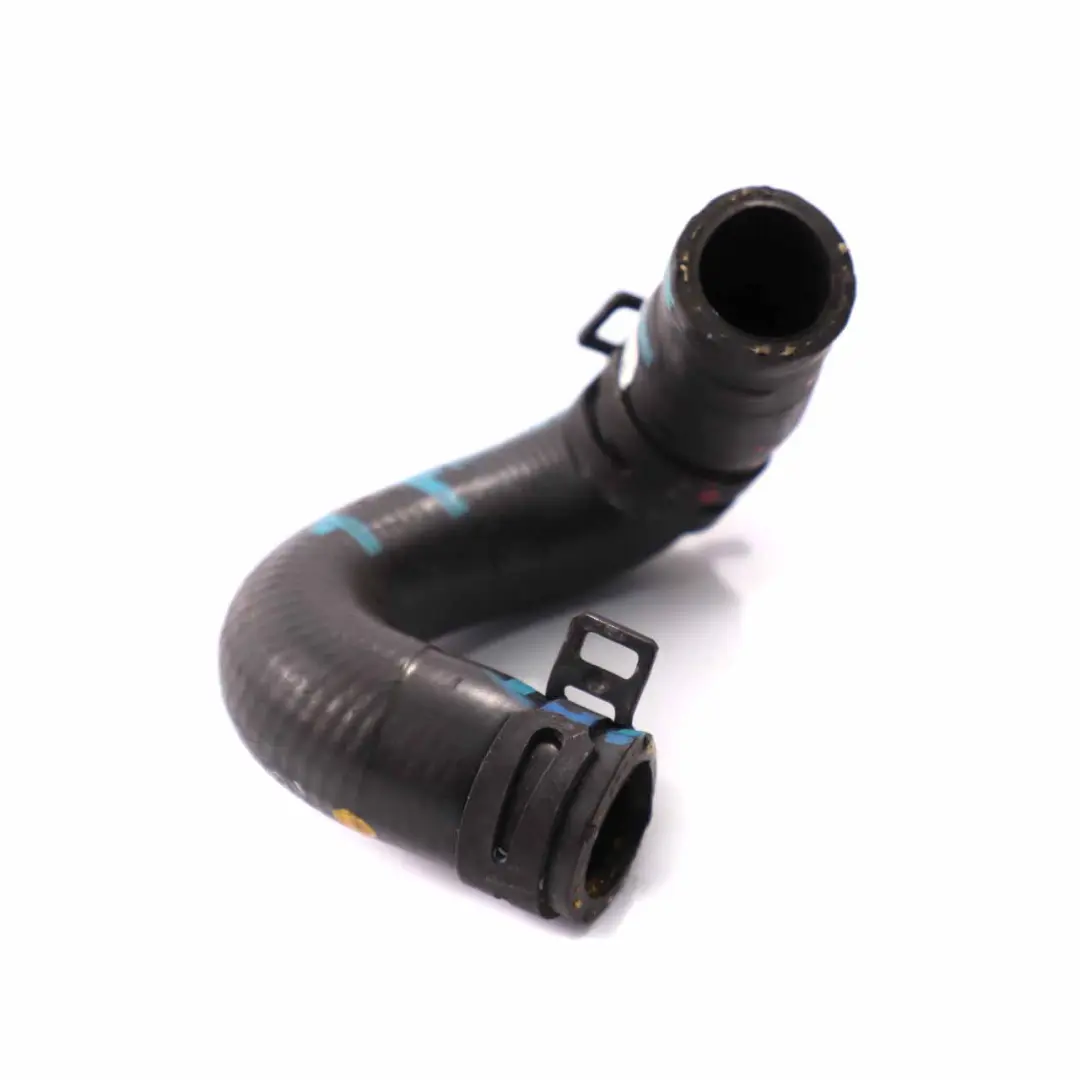 OM651 Tuyau D'Eau Liquide Refroidissement Moteur Mercedes W639 W906 - SKU A6512000882 - Numéro de pièce A6512000882