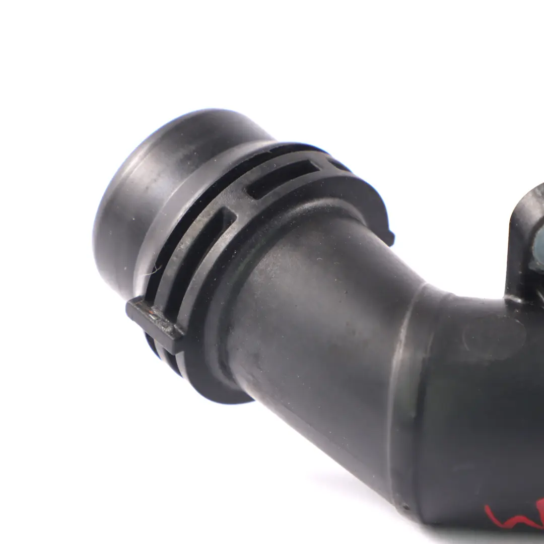 Tuyau d'eau Mercedes W205 C253 OM651 Tuyau refroidissement moteur pour à propos du numéro de pièce A6512001051 Tuyau d'eau Mercedes W205 C253 OM651 Tuyau refroidissement moteur - SKU A6512001051 - Numéro de pièce A6512001051