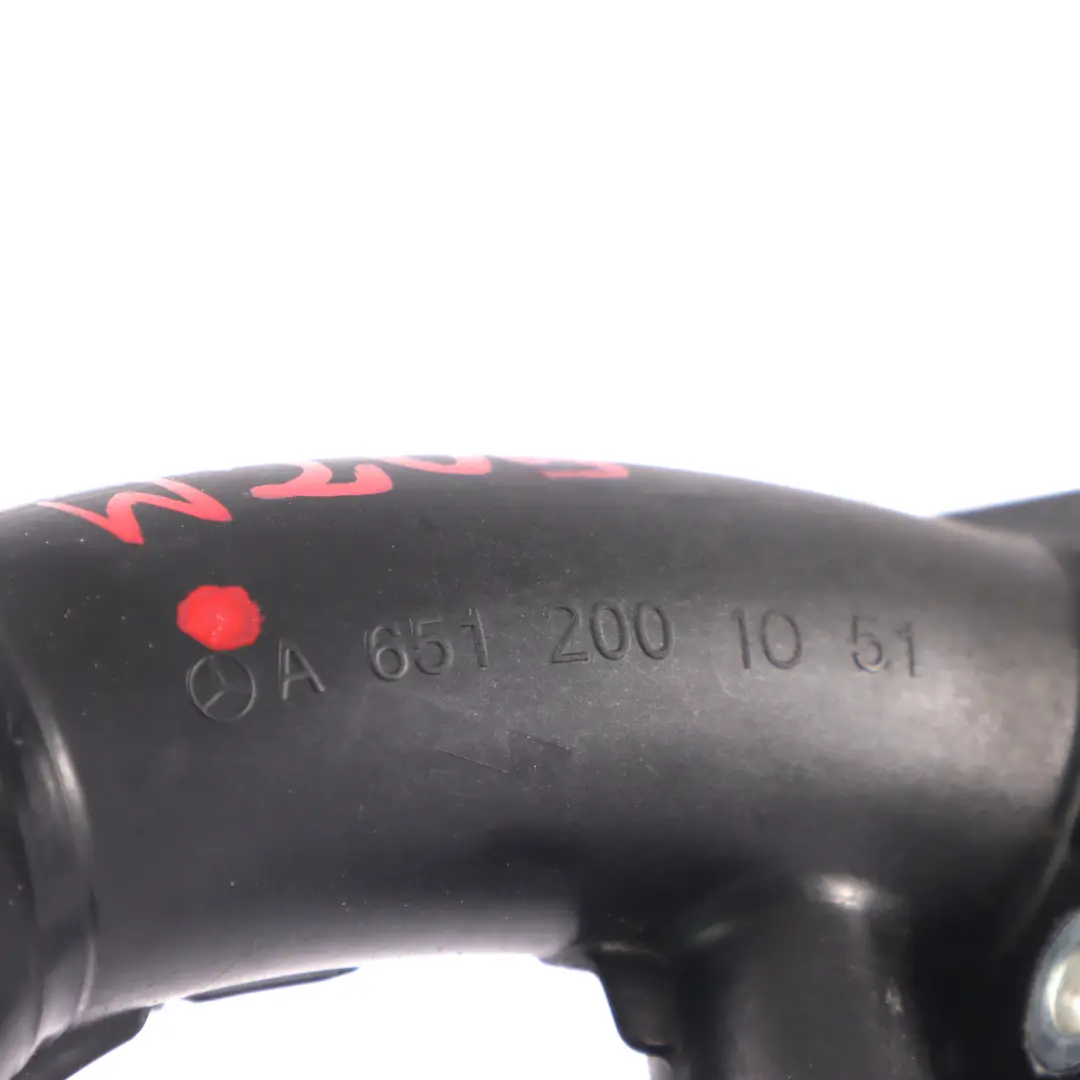 Tubo dell'acqua Mercedes W205 C253 OM651 Tubo flessibile liquido per con numero di parte A6512001051 Tubo dell'acqua Mercedes W205 C253 OM651 Tubo flessibile liquido - SKU A6512001051 - Numero di parte A6512001051