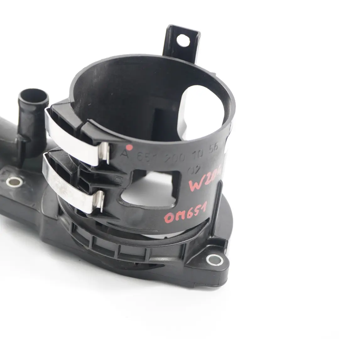 Mercedes W204 W212 OM651 Boitier thermostat refroidissement - SKU A6512001056 - Numéro de pièce A6512001056