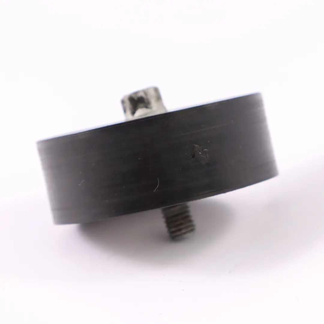 Puleggia guida Mercedes W176 OM651 Puleggia cinghia ausiliaria per con numero di parte A6512001470 Puleggia guida Mercedes W176 OM651 Puleggia cinghia ausiliaria - SKU A6512001470 - Numero di parte A6512001470