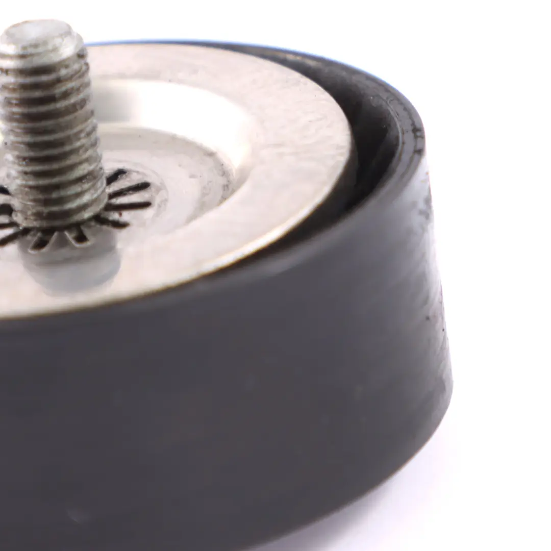 Puleggia guida Mercedes W176 OM651 Puleggia cinghia ausiliaria per con numero di parte A6512001470 Puleggia guida Mercedes W176 OM651 Puleggia cinghia ausiliaria - SKU A6512001470 - Numero di parte A6512001470