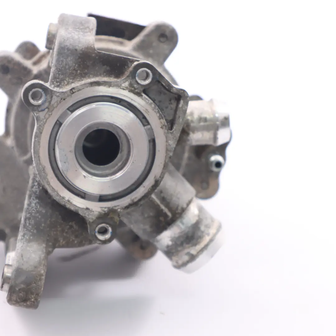 OM651 Pompe de circulation du liquide refroidissement Mercedes W910 - SKU A6512001707 - Numéro de pièce A6512001607